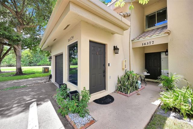 16379 Malibu Dr 50, Weston, FL 33326
