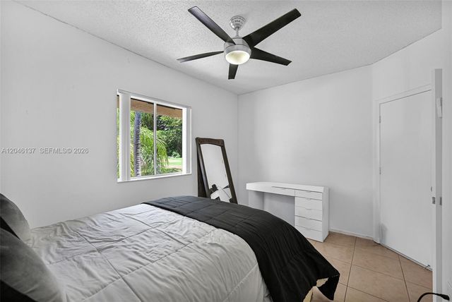 16379 Malibu Dr 50, Weston, FL 33326