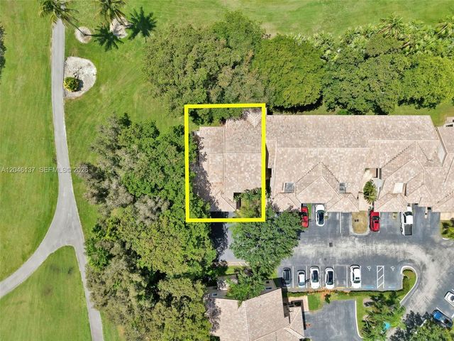 16379 Malibu Dr 50, Weston, FL 33326