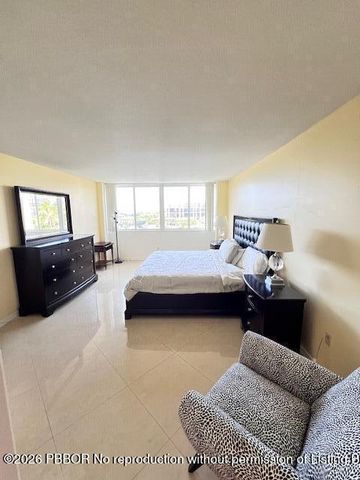2773 S Ocean Boulevard 414, Palm Beach, FL 33480