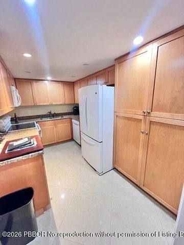 2773 S Ocean Boulevard 414, Palm Beach, FL 33480