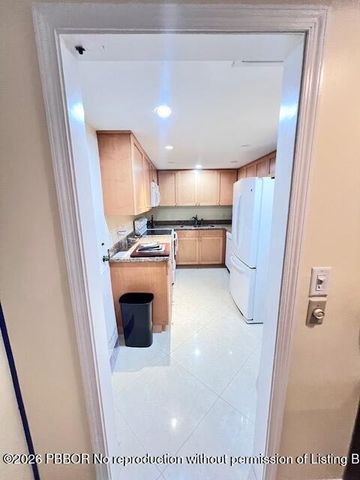 2773 S Ocean Boulevard 414, Palm Beach, FL 33480