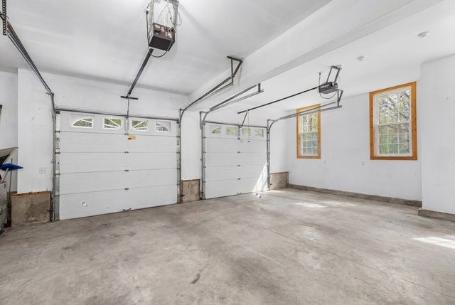 113 Greenwich Plains Rd, Ware, MA 01082