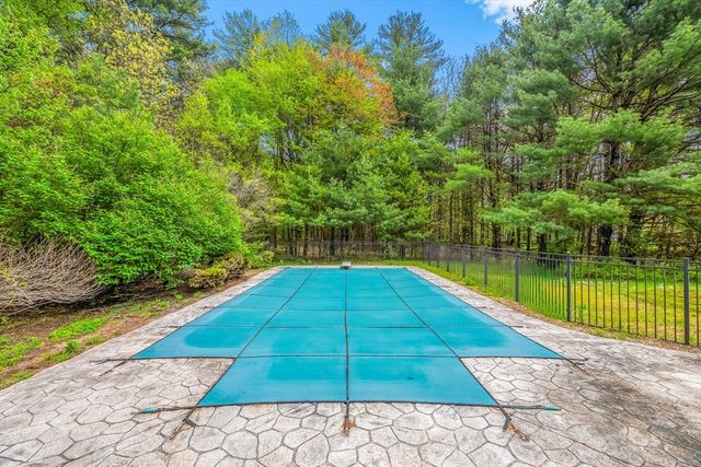 113 Greenwich Plains Rd, Ware, MA 01082