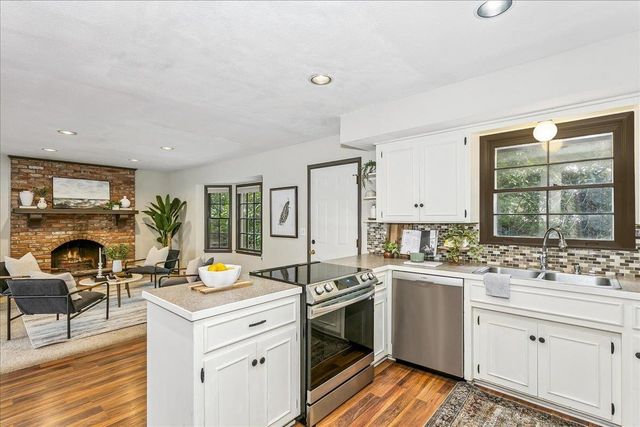 2610 W 29th St N, Wichita, KS 67204