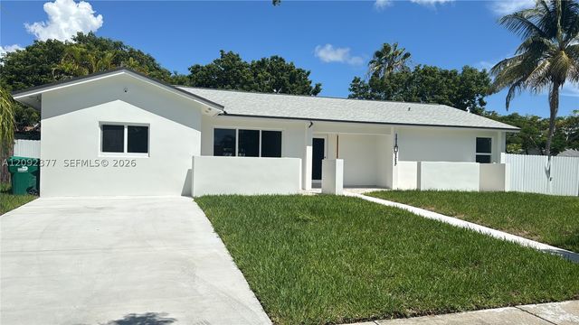 11011 SW 162nd Ter, Miami, FL 33157