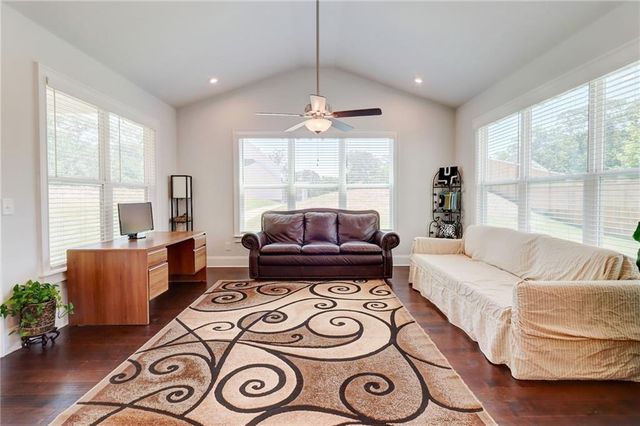 774 Phil Haven Lane, Kennesaw, GA 30152