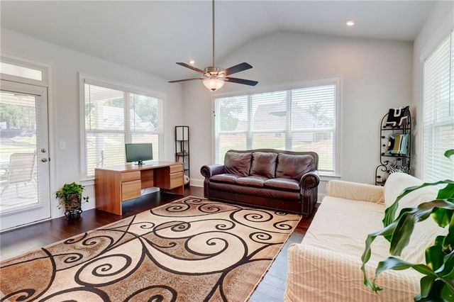 774 Phil Haven Lane, Kennesaw, GA 30152