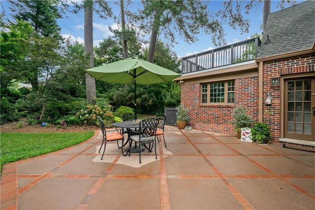 41 Clarendon Avenue, Avondale Estates, GA 30002