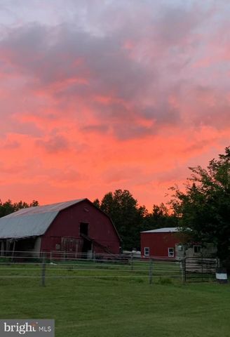 84 SPOTTED ACRES FARM LN, Dover, DE 19904