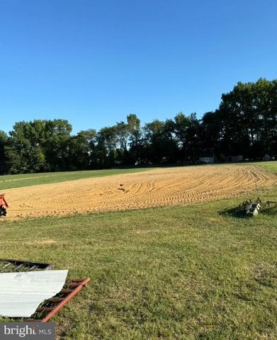 84 SPOTTED ACRES FARM LN, Dover, DE 19904