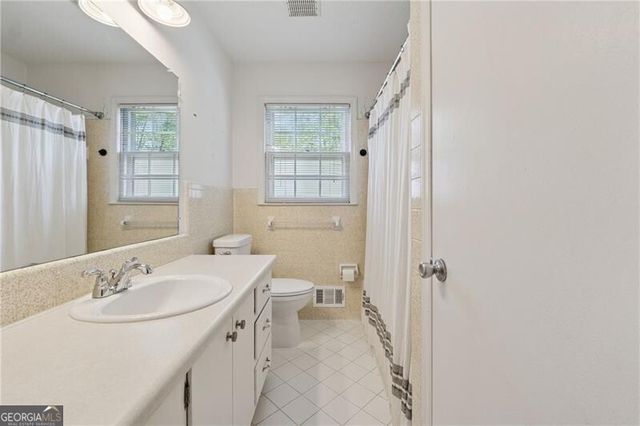 345 Meadow Drive, Alpharetta, GA 30009