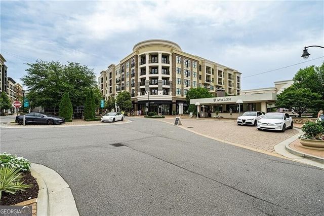 345 Meadow Drive, Alpharetta, GA 30009