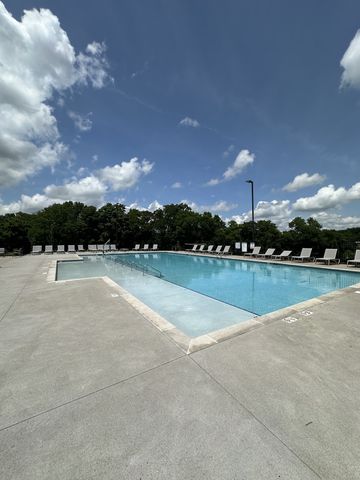2287 Brakeman Ln, Thompsons Station, TN 37179