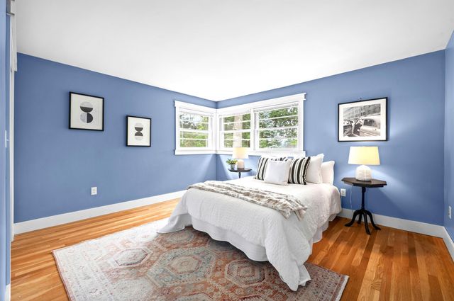 16 Hillside Drive, Nashua, NH 03064