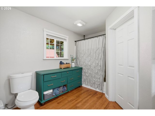 3514 CROOKED FINGER Rd, Scotts Mills, OR 97375
