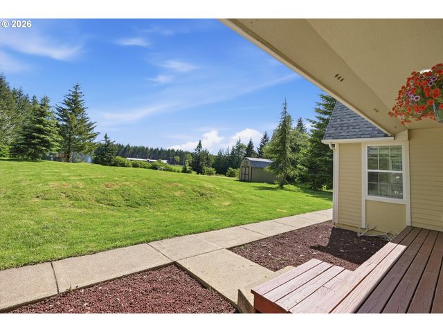 3514 CROOKED FINGER Rd, Scotts Mills, OR 97375