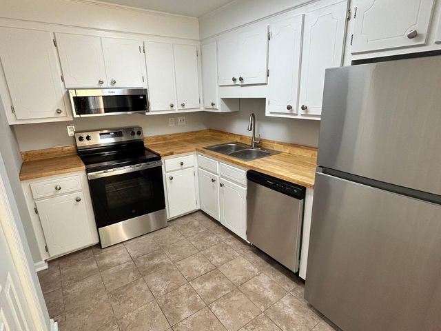 7753 Corley Drive, North Charleston, SC 29418