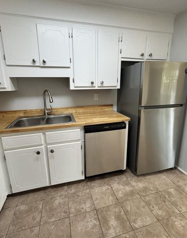 7753 Corley Drive, North Charleston, SC 29418
