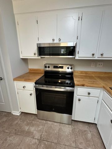 7753 Corley Drive, North Charleston, SC 29418