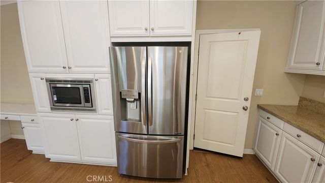 32 Loquat, Irvine, CA 92618