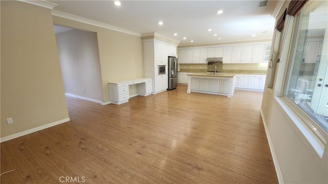 32 Loquat, Irvine, CA 92618