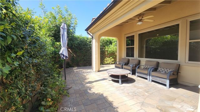32 Loquat, Irvine, CA 92618