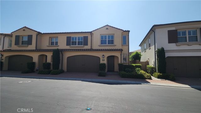 32 Loquat, Irvine, CA 92618