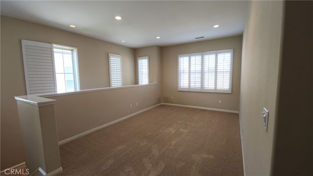 32 Loquat, Irvine, CA 92618