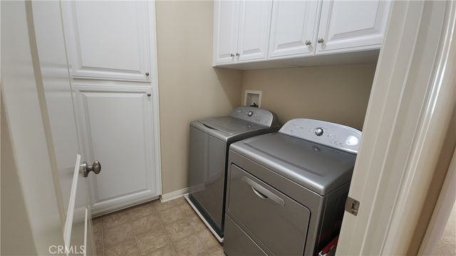 32 Loquat, Irvine, CA 92618