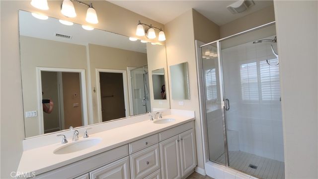 32 Loquat, Irvine, CA 92618