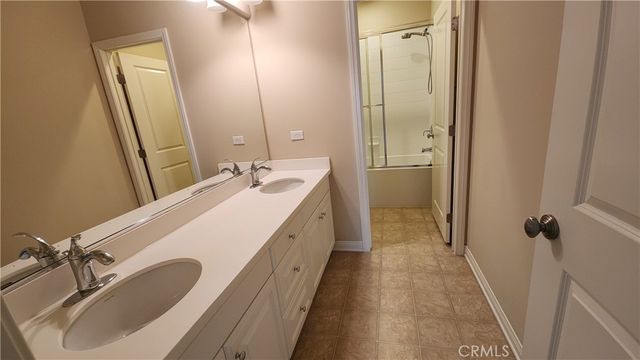 32 Loquat, Irvine, CA 92618