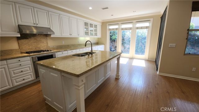 32 Loquat, Irvine, CA 92618