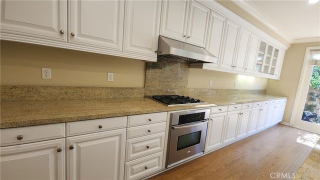 32 Loquat, Irvine, CA 92618