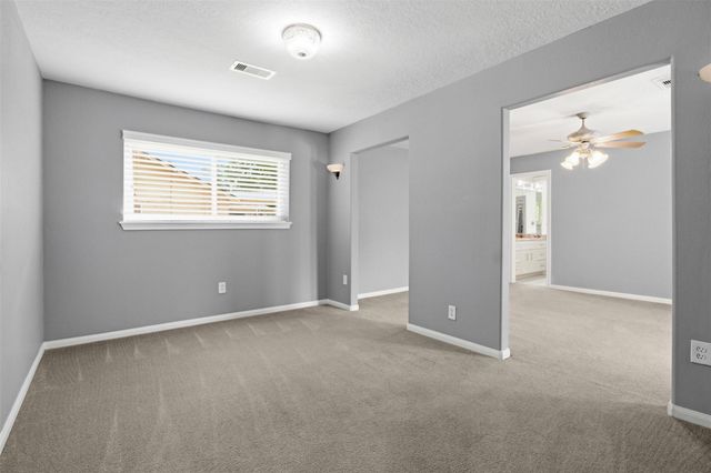 2818 Frostwood Circle, Dickinson, TX 77539