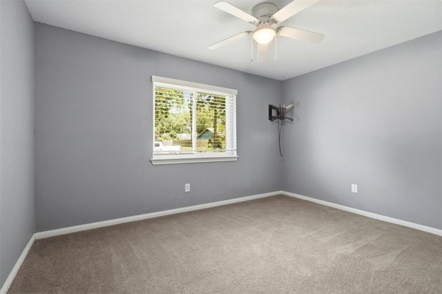 2818 Frostwood Circle, Dickinson, TX 77539
