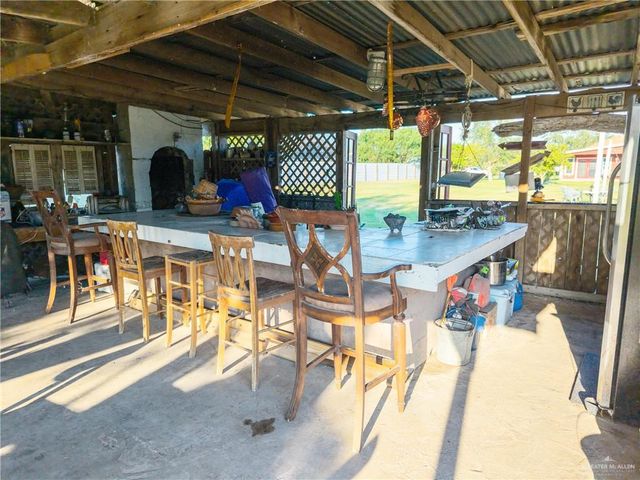 10201 N Mile 4 W, Weslaco, TX 78599