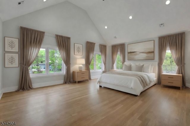 18 Lincoln Ave, Florham Park Boro, NJ 07932