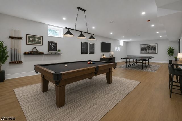 18 Lincoln Ave, Florham Park Boro, NJ 07932