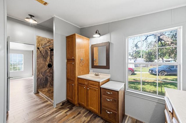 357 Dallas Street, Bandera, TX 78003
