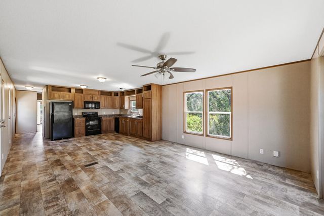 357 Dallas Street, Bandera, TX 78003