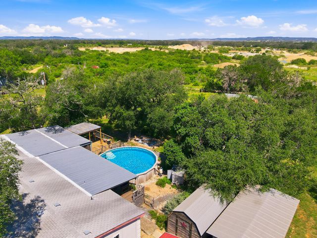 357 Dallas Street, Bandera, TX 78003