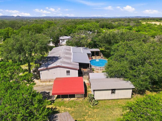 357 Dallas Street, Bandera, TX 78003