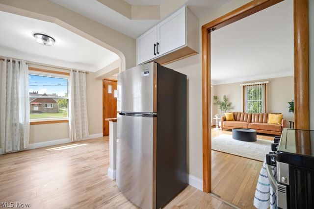 9158 Snow Road, Parma, OH 44130