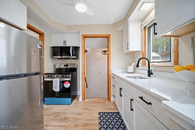 9158 Snow Road, Parma, OH 44130