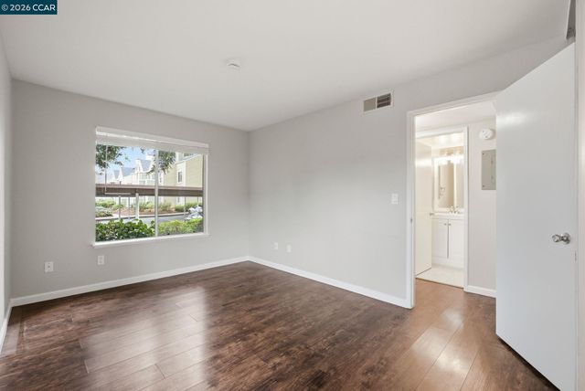 210 Reflections Dr 14, San Ramon, CA 94583