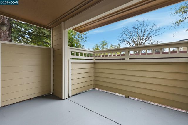 210 Reflections Dr 14, San Ramon, CA 94583