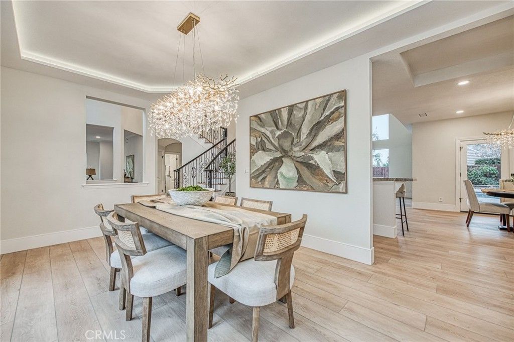 Image 21 of property listing at 9381 N Woodmont Drive, Fresno, CA 93720