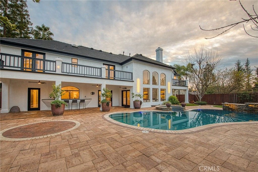 Image 67 of property listing at 9381 N Woodmont Drive, Fresno, CA 93720