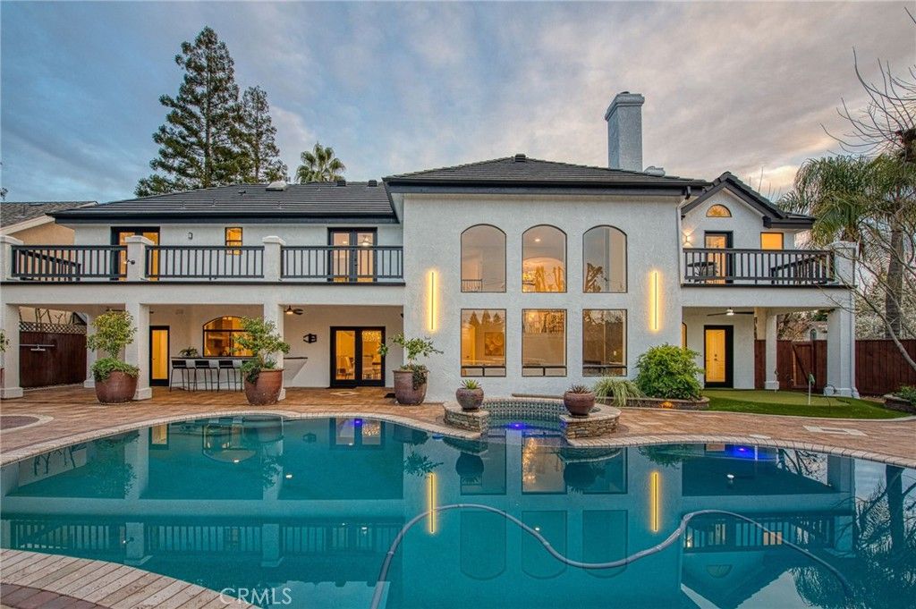 Image 69 of property listing at 9381 N Woodmont Drive, Fresno, CA 93720